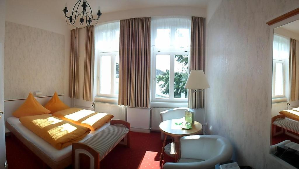 Hotel Schloonsee Garni Seebad Bansin Rum bild