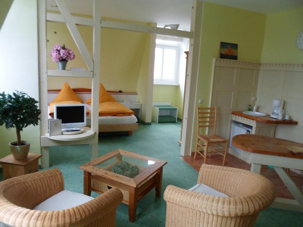 Hotel Schloonsee Garni Seebad Bansin Rum bild