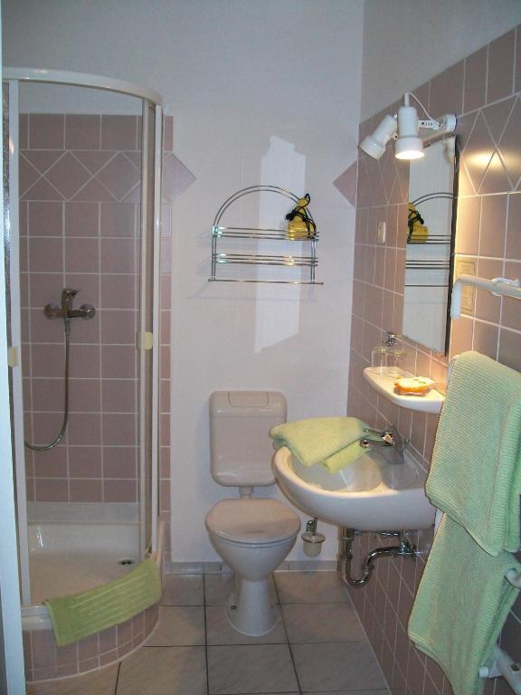 Hotel Schloonsee Garni Seebad Bansin Rum bild