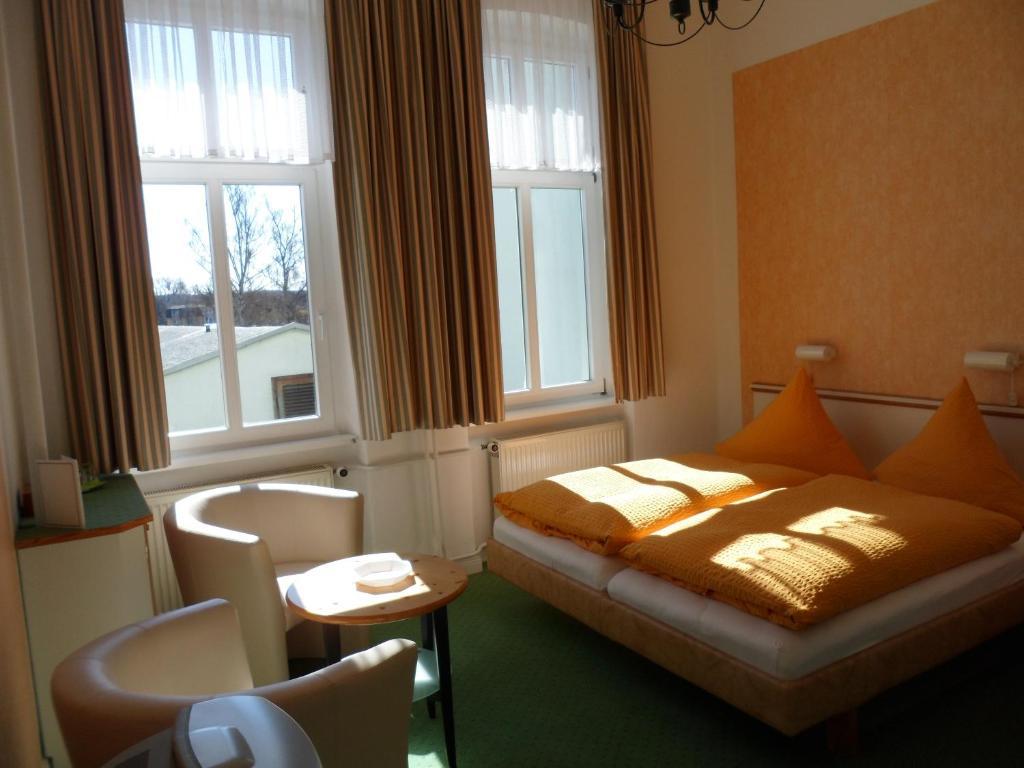 Hotel Schloonsee Garni Seebad Bansin Rum bild