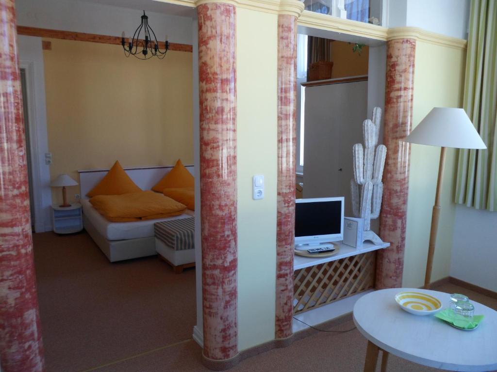 Hotel Schloonsee Garni Seebad Bansin Rum bild